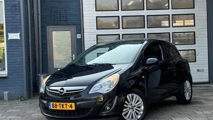 Zwart Occasion 2012 Opel Corsa Business Edition Hatchback | € 3.995 (Eerlijke prijs)