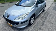 Gebruikt 2006 Peugeot 307 Premium Hatchback | € 899 (Eerlijke prijs)