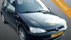 Zwart Gebruikt 2001 Peugeot 106 Hatchback | € 999 (Super prijs)