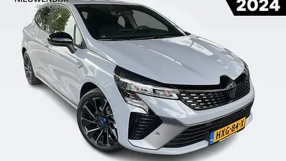 Occasion 2025 Renault Clio V Esprit Alpine Hatchback | € 26.995 (Eerlijke prijs)