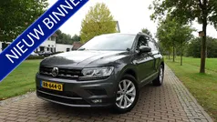 Grijs Gebruikt 2018 VW Tiguan Highline SUV | € 25.950 (Goede deal)