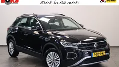 Zwart Gebruikt 2022 VW T-Roc Business SUV | € 26.945 (Eerlijke prijs)