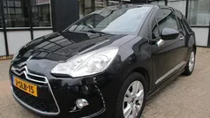 Zwart (metallic) Gebruikt 2013 Citroën DS3 Cabriolet So Chic Cabriolet | € 3.450 (Super prijs)