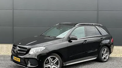 Zwart Gebruikt 2016 Mercedes GLE400 AMG SUV | € 37.645 (Goede deal)