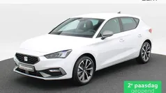 Gebruikt 2024 Seat Leon Business Hatchback | € 42.020 (Eerlijke prijs)