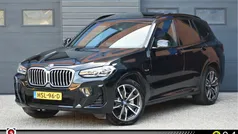 Zwart Gebruikt 2022 BMW X3 Executive SUV | € 47.950 (Eerlijke prijs)