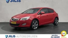 Rood Gebruikt 2011 Opel Astra Edition Hatchback | € 3.950 (Goede deal)