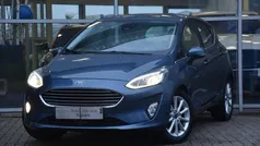Blauw, metallic lak Gebruikt 2019 Ford Fiesta Titanium Hatchback | € 7.499 (Goede deal)