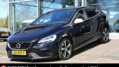 Zwart Gebruikt 2019 Volvo V40 R-Design Stationwagen | € 16.995 (Goede deal)