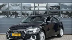 Zwart Gebruikt 2021 Audi A3 Sportback Business Hatchback | € 24.999 (Goede deal)