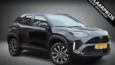 Zwart Nieuw 2025 Toyota Yaris Cross Comfort SUV | € 31.950 (Super prijs)