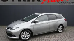Gebruikt 2017 Toyota Auris Touring Sports Stationwagen | € 10.888 (Super prijs)