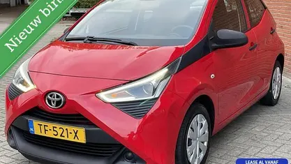 Occasion Toyota Aygo 72 PK (52 kW) 2018 Rood Hatchback