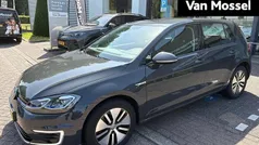Grijs Gebruikt 2020 VW e-Golf Hatchback | € 13.400 (Eerlijke prijs)