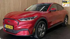 Rood Gebruikt 2021 Ford Mustang Mach-E SUV | € 22.295 (Eerlijke prijs)