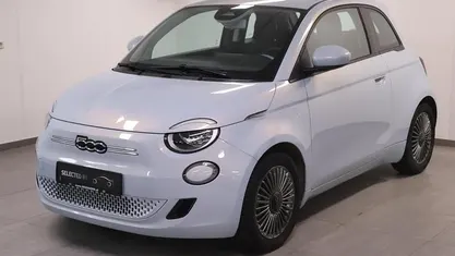 Occasion Fiat 500e Icon 86 kW (118 PK) 2025 Blauw Hatchback