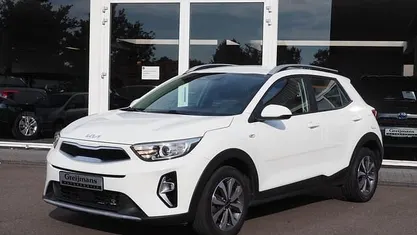 Occasion Kia Stonic 101 PK (74 kW) 2022 Wit SUV