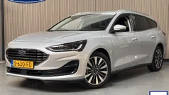 Grijs Gebruikt 2023 Ford Focus Titanium X Stationwagen | € 20.900 (Eerlijke prijs)
