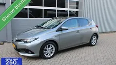 Gebruikt 2017 Toyota Auris Trend Hatchback | € 15.450 (Eerlijke prijs)