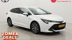 Wit Gebruikt 2021 Toyota Corolla Business Edition Stationwagen | € 19.499 (Eerlijke prijs)