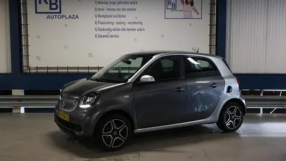 Occasion Smart ForFour Prime 90 PK (66 kW) 2018 Grijs Hatchback