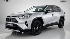 Gebruikt 2020 Toyota RAV4 Hybrid SUV | € 37.900 (Eerlijke prijs)