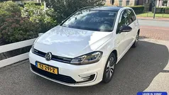 Wit Gebruikt 2018 VW e-Golf Hatchback | € 12.450 (Eerlijke prijs)