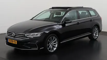 Gebruikt 2021 VW Passat GTE Stationwagen | € 24.690 (Eerlijke prijs)