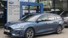 Blauw Gebruikt 2024 Ford Focus ST-Line X Stationwagen | € 28.400 (Eerlijke prijs)