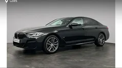 Zwart Gebruikt 2021 BMW 520 M Sport Sedan | € 37.880 (Eerlijke prijs)