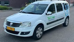Wit Gebruikt 2009 Dacia Logan MCV Lauréate MPV | € 2.000 (Goede deal)
