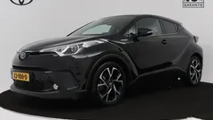 Zwart Gebruikt 2019 Toyota C-HR Style SUV | € 22.445 (Eerlijke prijs)