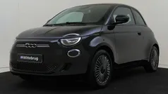 Zwart Gebruikt 2022 Fiat 500e Icon Hatchback | € 17.925 (Eerlijke prijs)