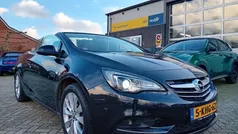Zwart Gebruikt 2013 Opel Cascada Cosmo Cabriolet | € 10.995 (Eerlijke prijs)