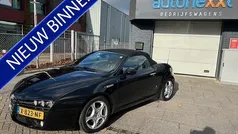 Gebruikt 2006 Alfa Romeo Spider Exclusive Cabriolet | € 13.495 (Eerlijke prijs)