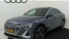 Blauw Gebruikt 2020 Audi e-tron Sportback Basis SUV | € 39.950 (Goede deal)