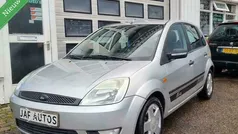 Grijs Gebruikt 2002 Ford Fiesta Hatchback | € 1.599 (Eerlijke prijs)