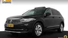 Zwart Gebruikt 2021 VW Tiguan Business+ SUV | € 30.450 (Eerlijke prijs)