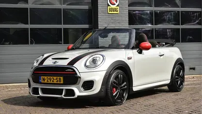 Wit Gebruikt 2017 Mini John Cooper Works Cabriolet Chili Cabriolet | € 28.950 (Eerlijke prijs)