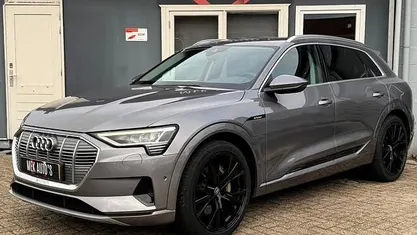 Gebruikt 2020 Audi e-tron SUV | € 19.944 (Eerlijke prijs)