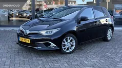 Gebruikt 2015 Toyota Auris Hatchback | € 13.450 (Eerlijke prijs)