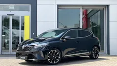 Zwart Gebruikt 2024 Renault Clio V Techno Hatchback | € 20.695 (Eerlijke prijs)