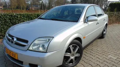 Occasion Opel Vectra Comfort 123 PK (90 kW) 2002 Grijs Sedan