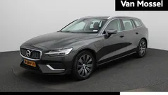 Grijs (metallic) Gebruikt 2021 Volvo V60 Inscription Stationwagen | € 29.900 (Goede deal)