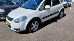 Wit Gebruikt 2008 Suzuki SX4 MPV | € 3.950 (Eerlijke prijs)