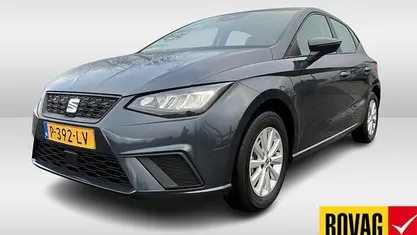 Grijs Gebruikt 2022 Seat Ibiza Style Hatchback | € 15.000 (Goede deal)