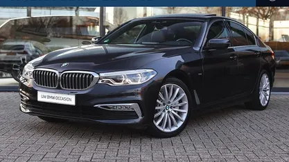 Grijs Gebruikt 2018 BMW 530 Executive Sedan | € 31.950 (Eerlijke prijs)