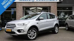 Gebruikt 2019 Ford Kuga Titanium SUV | € 21.445 (Eerlijke prijs)
