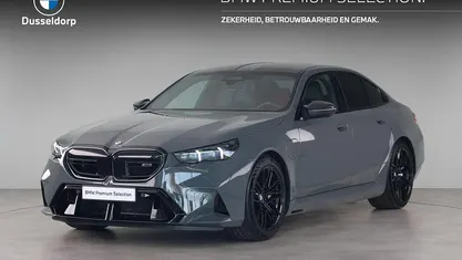 Grijs Occasion 2024 BMW M5 Performance Sedan | € 129.950 (Super prijs)