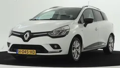 Wit, metallic lak Gebruikt 2020 Renault Clio GrandTour LIMITED Stationwagen | € 10.445 (Eerlijke prijs)
